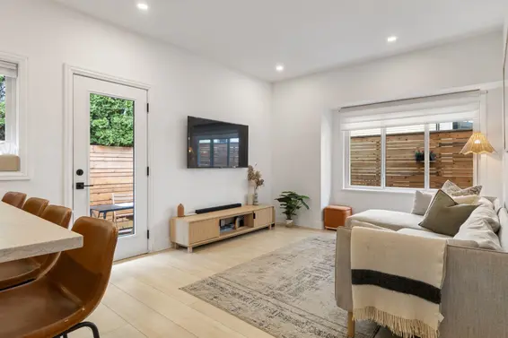 737-745 St. Andrews Avenue, North Vancouver For Sale - image 6