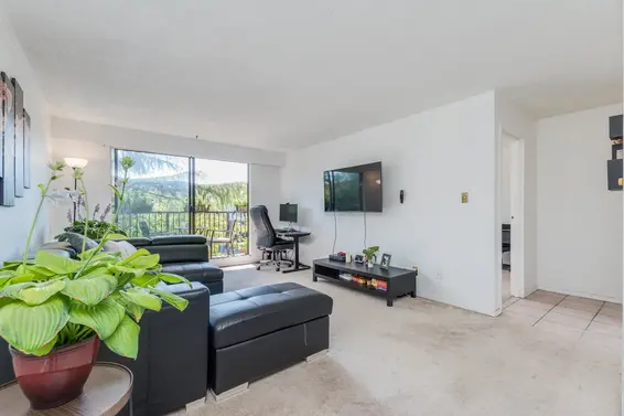 104 252 West 2nd Street, North Vancouver For Sale - image 5