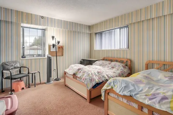 2027 Kirkstone Road, North Vancouver For Sale - image 7