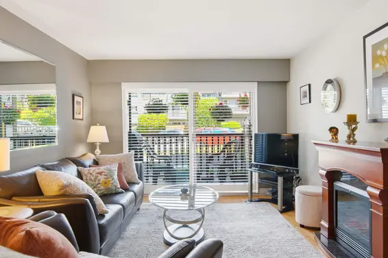 101 123 East 19th Street, North Vancouver For Sale - image 2