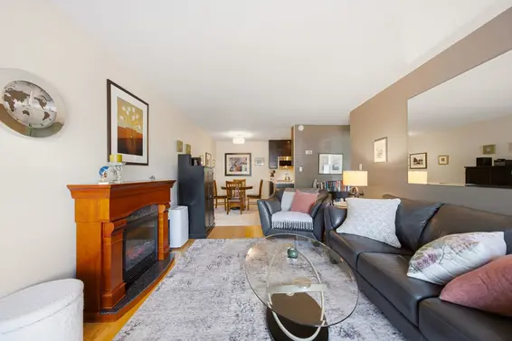 101 123 East 19th Street, North Vancouver For Sale - image 4