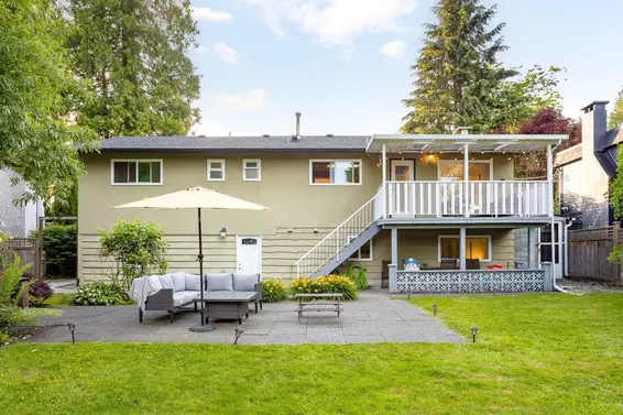 1549 Lynn Valley Road, North Vancouver For Sale - image 14