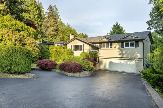 1549 Lynn Valley Road, North Vancouver For Sale - image 36