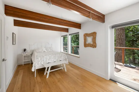 170 Sunset Drive, Lions Bay For Sale - image 16
