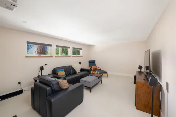 170 Sunset Drive, Lions Bay For Sale - image 30
