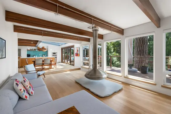 170 Sunset Drive, Lions Bay For Sale - image 8