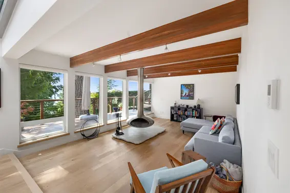 170 Sunset Drive, Lions Bay For Sale - image 9
