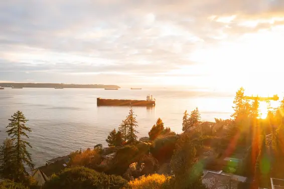 3602 Creery Avenue, West Vancouver For Sale - image 3