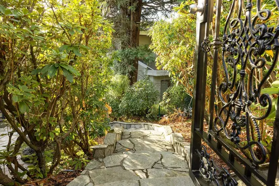 3602 Creery Avenue, West Vancouver For Sale - image 36