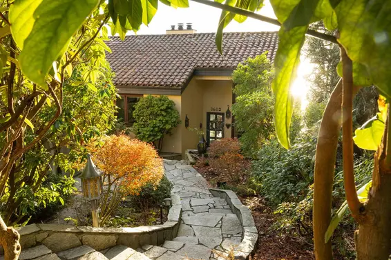 3602 Creery Avenue, West Vancouver For Sale - image 6