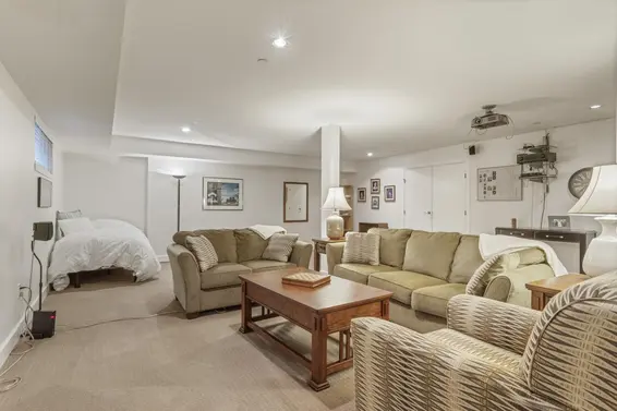 30 3750 Edgemont Boulevard, North Vancouver For Sale - image 15