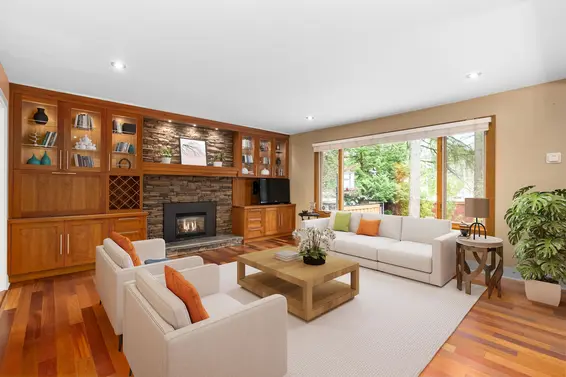 4793 Capilano Road, North Vancouver For Sale - image 2