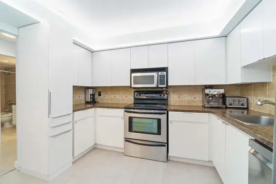 206 1340 Duchess Avenue, West Vancouver For Sale - image 10