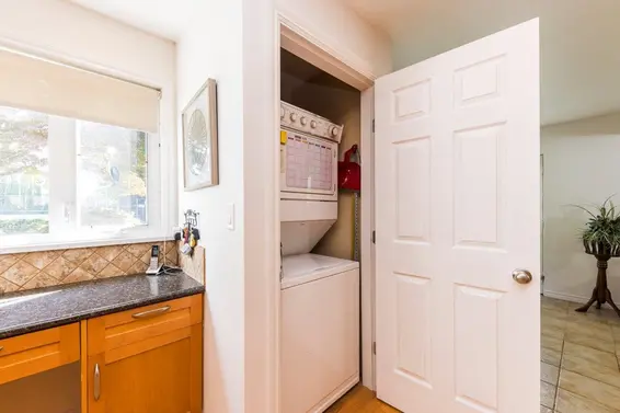 1140 Pinewood Crescent, North Vancouver For Sale - image 14