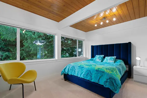 4514 Woodgreen Drive, West Vancouver For Sale - image 23