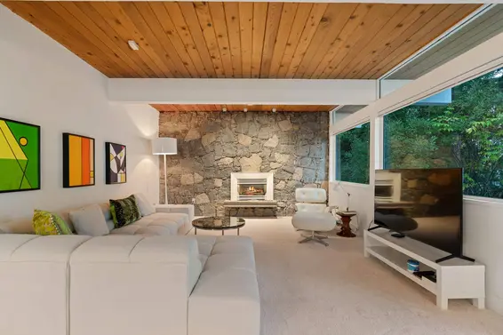 4514 Woodgreen Drive, West Vancouver For Sale - image 7