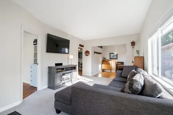 3446 Church Street, North Vancouver For Sale - image 8