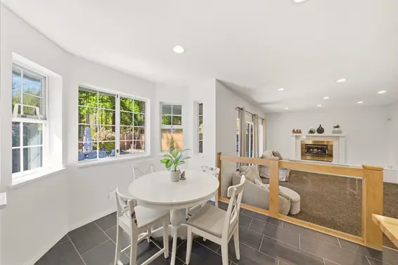 4063 Shone Road, North Vancouver For Sale - image 13