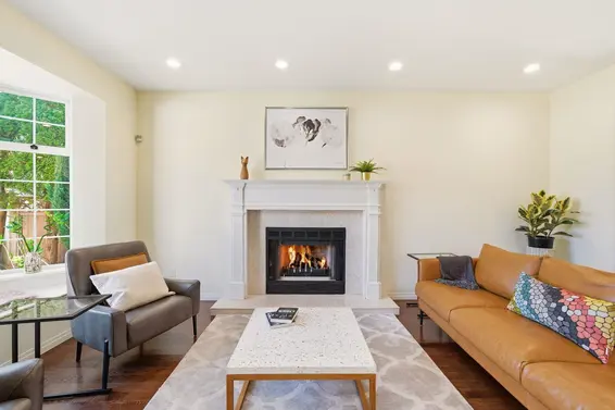 4063 Shone Road, North Vancouver For Sale - image 4