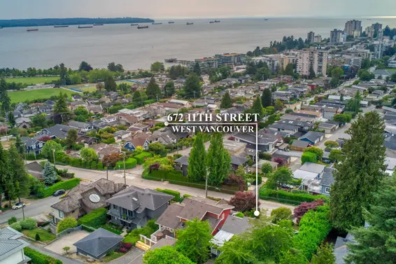 672 11th Street, West Vancouver