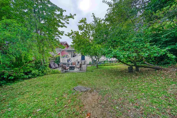 672 11th Street, West Vancouver For Sale - image 19