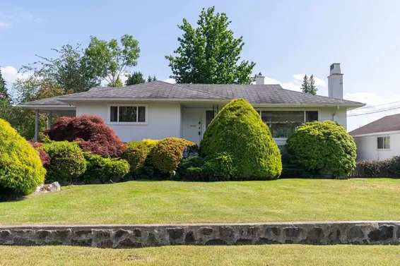 4097 Sunnycrest Drive, North Vancouver