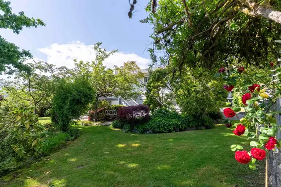 4097 Sunnycrest Drive, North Vancouver For Sale - image 37