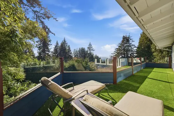 145 East Kensington Road, North Vancouver For Sale - image 22