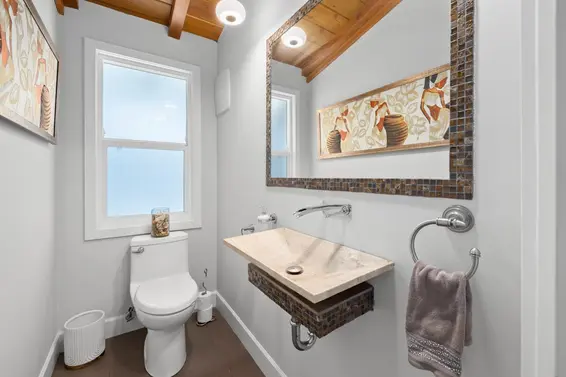 145 East Kensington Road, North Vancouver For Sale - image 23