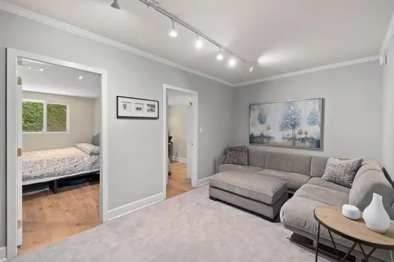 145 East Kensington Road, North Vancouver For Sale - image 31