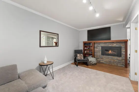 145 East Kensington Road, North Vancouver For Sale - image 32