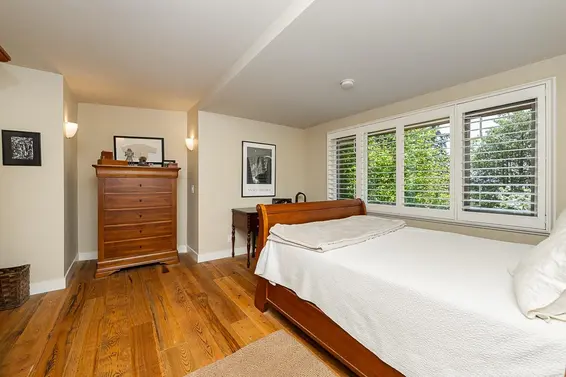920 Adderley Street, North Vancouver For Sale - image 23