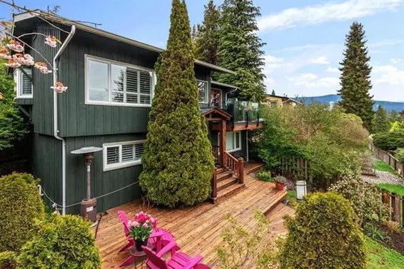 920 Adderley Street, North Vancouver For Sale - image 3