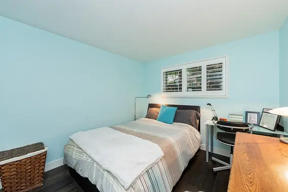 920 Adderley Street, North Vancouver For Sale - image 30