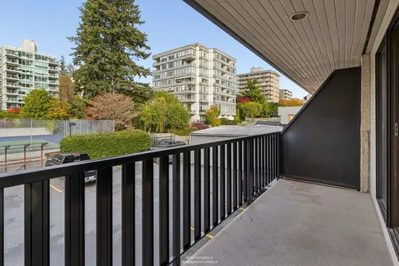 1459 Clyde Avenue, West Vancouver For Sale - image 22