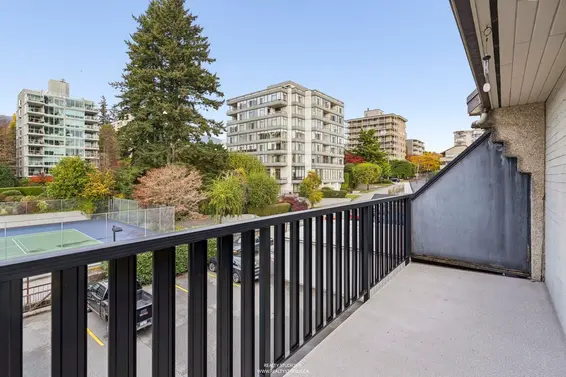 1459 Clyde Avenue, West Vancouver For Sale - image 28