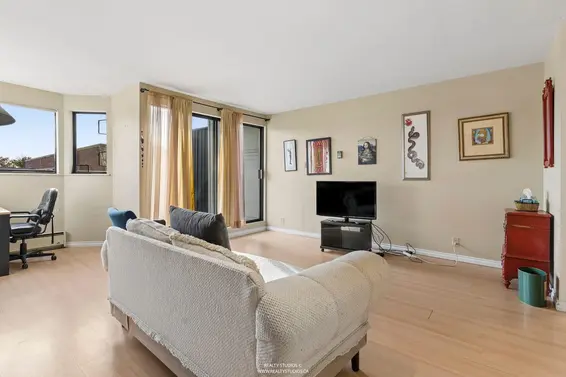 1459 Clyde Avenue, West Vancouver For Sale - image 4