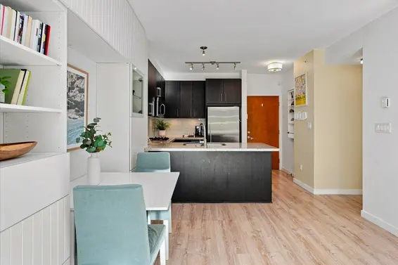 G11 139 West 22nd Street, North Vancouver For Sale - image 12