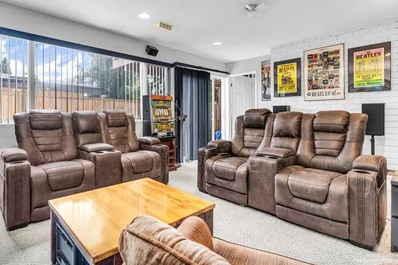2990 Eddystone Crescent, North Vancouver For Sale - image 20