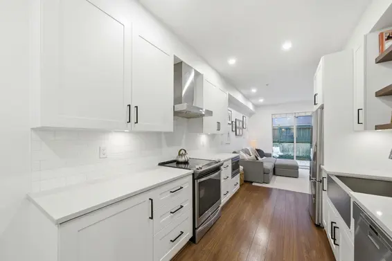 54 433 Seymour River Place, North Vancouver For Sale - image 11