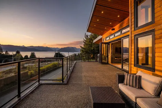 35 Kelvin Grove Way, West Vancouver For Sale - image 2