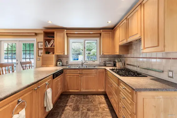 163 Stevens Drive, West Vancouver For Sale - image 19