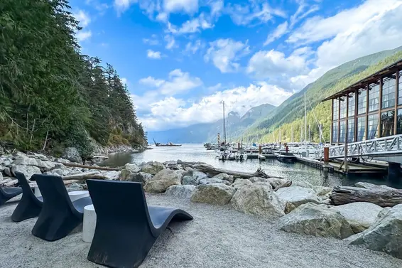 101 6699 Nelson Avenue, West Vancouver