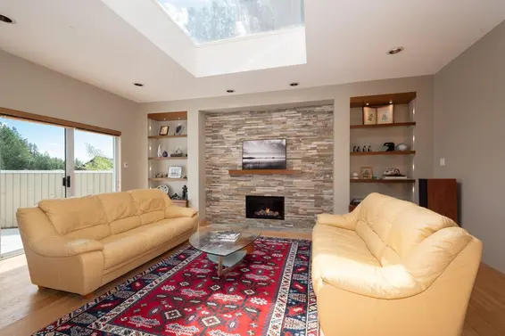 4895 Northwood Drive, West Vancouver For Sale - image 11