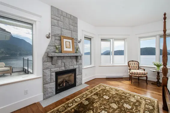 8 Ocean Point Drive, West Vancouver For Sale - image 17