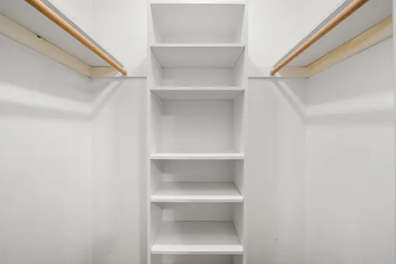 2086 Tompkins Crescent, North Vancouver For Sale - image 15