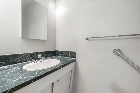 2086 Tompkins Crescent, North Vancouver For Sale - image 16