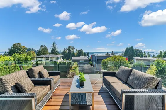 1138 Palmerston Avenue, West Vancouver For Sale - image 10