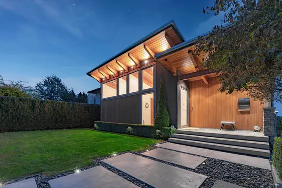 1138 Palmerston Avenue, West Vancouver For Sale - image 2