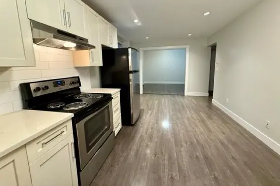 2023 Larson Road, North Vancouver For Sale - image 30